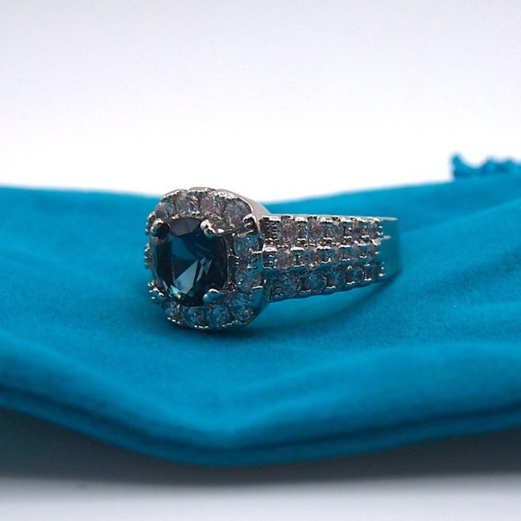 Stunning  2.5ctw Blue Sapphire / Diamond Halo Bridal Ring 925 Sterling Silver - Picture 10 of 16